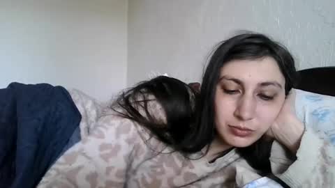 cutekattie online show from April 24, 2026, 6:27 am