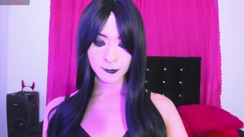 Natalie online show from August 10, 2026, 12:04 am