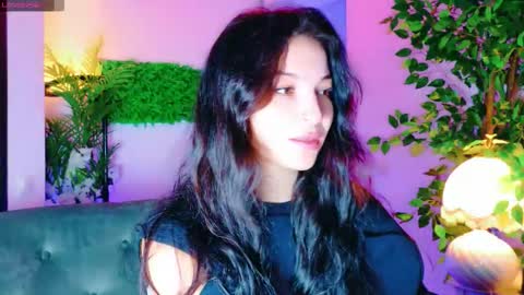 Snapshot of cuteness__girl chatting on September 29, 2025, 5:12 am cuteness__girl online show from September 29, 2025, 5:12 am