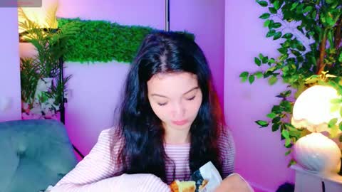 Snapshot of cuteness__girl chatting on October 4, 2025, 6:00 am cuteness__girl online show from October 4, 2025, 6:00 am