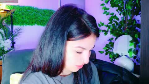 Snapshot of cuteness__girl chatting on October 22, 2025, 6:24 am cuteness__girl online show from October 22, 2025, 6:24 am