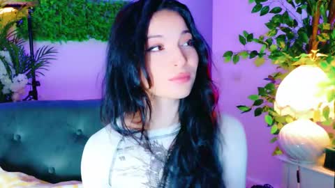 Snapshot of cuteness__girl chatting on November 5, 2025, 6:57 am cuteness__girl online show from November 5, 2025, 6:57 am