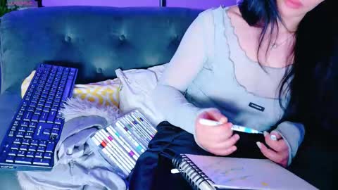 Snapshot of cuteness__girl chatting on December 4, 2025, 7:39 am cuteness__girl online show from December 4, 2025, 7:39 am