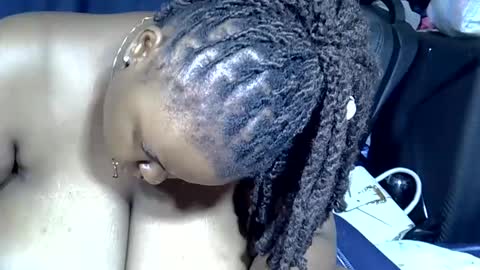 cutermilly online show from March 8, 2026, 6:12 pm