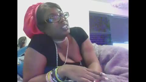 mary mack online show from November 24, 2025, 8:30 pm