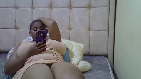 Snapshot of cutestebony1 chatting on October 3, 2025, 10:07 pm cutestebony1 online show from October 3, 2025, 10:07 pm