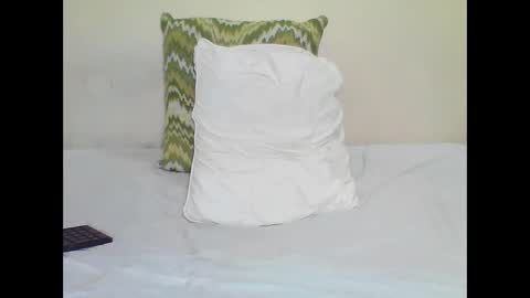 TAMARA online show from October 8, 2025, 1:36 am