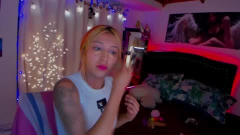 cuteweed420 online show from January 16, 2025, 5:53 am