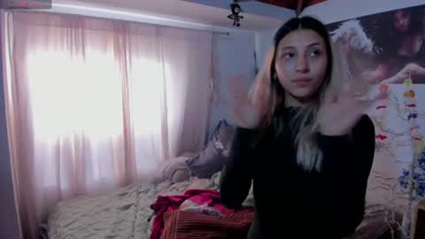 Snapshot of cuteweed420 chatting on July 8, 2026, 9:30 pm cuteweed420 online show from July 8, 2026, 9:30 pm