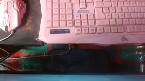 Snapshot of cutewina chatting on March 12, 2025, 12:15 pm cutewina online show from March 12, 2025, 12:15 pm