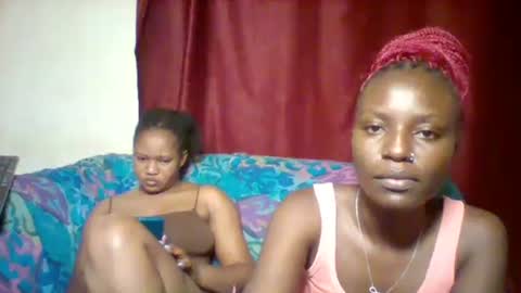 cutey_lunar online show from February 2, 2025, 7:41 am