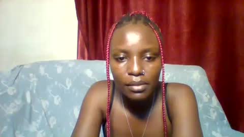 Snapshot of cutey_lunar chatting on February 17, 2025, 5:58 am cutey_lunar online show from February 17, 2025, 5:58 am