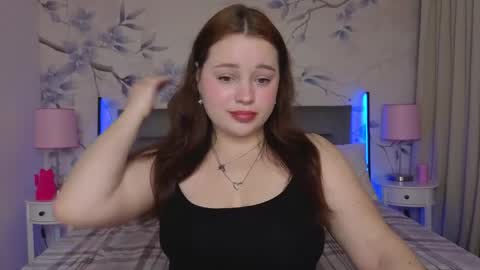 Snapshot of cutie__cutiee_ chatting on May 29, 2026, 1:20 pm Nika online show from May 29, 2026, 1:20 pm