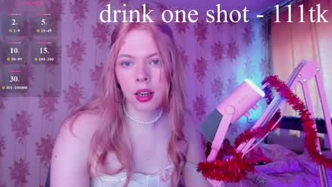 Snapshot of cutie_bambi_ chatting on June 7, 2026, 12:20 pm Bambi online show from June 7, 2026, 12:20 pm