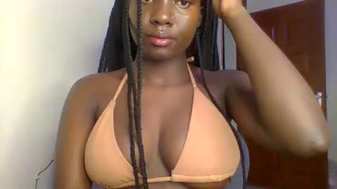 cutie_choco online show from April 30, 2026, 8:57 pm