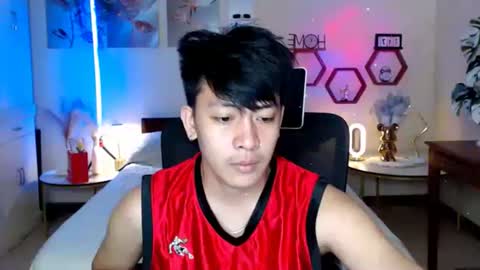 Neil Taylor online show from February 19, 2026, 1:51 pm