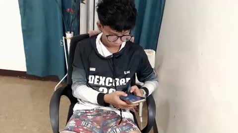 cutie_mico online show from June 19, 2026, 9:46 am