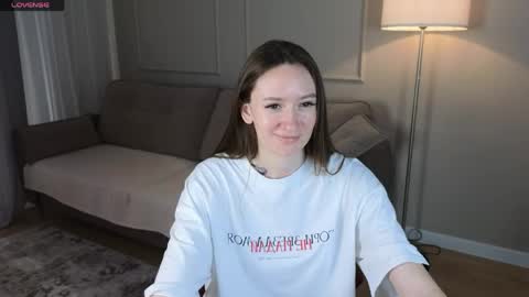 Snapshot of cutie_naughty_girl chatting on May 5, 2026, 2:52 am Kate online show from May 5, 2026, 2:52 am