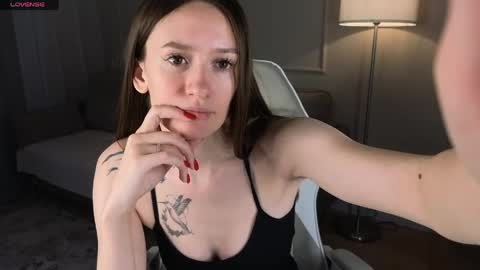 Snapshot of cutie_naughty_girl chatting on May 22, 2026, 4:19 am Kate online show from May 22, 2026, 4:19 am