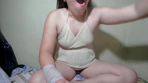 Snapshot of cutie_pie02 chatting on June 29, 2026, 7:14 pm cutie_pie02 online show from June 29, 2026, 7:14 pm