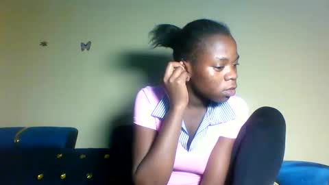 Snapshot of cutie_plush chatting on May 9, 2026, 6:35 pm cutieplush online show from May 9, 2026, 6:35 pm