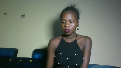 Snapshot of cutie_plush chatting on May 12, 2026, 7:11 pm cutieplush online show from May 12, 2026, 7:11 pm