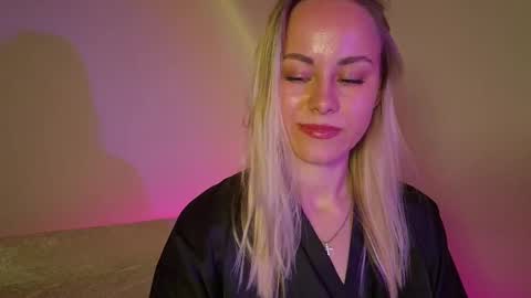 Snapshot of cutie_xoxo_ chatting on May 31, 2026, 6:04 pm cutie_xoxo_ online show from May 31, 2026, 6:04 pm