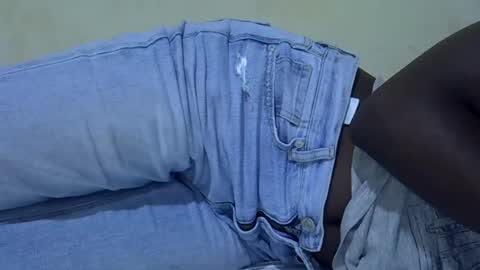 cutiehanish4 online show from June 26, 2026, 7:57 am