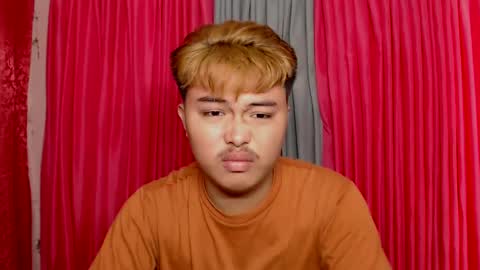 Snapshot of cutiepiejhon chatting on February 11, 2025, 11:44 pm cutiepiejhon online show from February 11, 2025, 11:44 pm