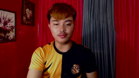 Snapshot of cutiepiejhon chatting on February 17, 2025, 2:09 am cutiepiejhon online show from February 17, 2025, 2:09 am