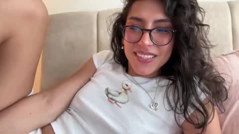 Snapshot of cutiepiemiu chatting on January 9, 2026, 8:32 pm cutiepiemiu - online show from January 9, 2026, 8:32 pm