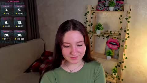 Snapshot of cutierudy chatting on June 3, 2026, 8:17 am Hello im Rudy online show from June 3, 2026, 8:17 am