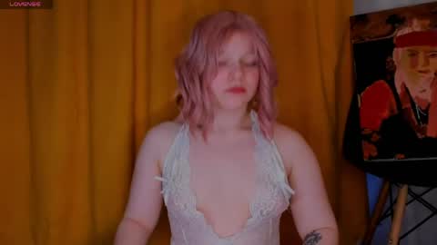 Snapshot of cutiesue chatting on June 4, 2026, 12:27 am CutieSue online show from June 4, 2026, 12:27 am