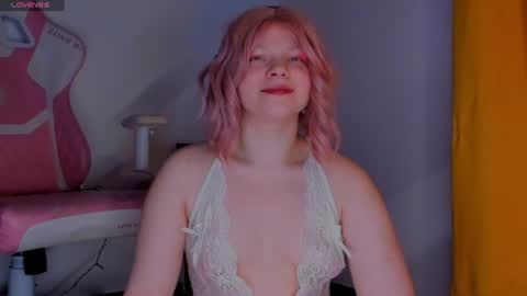 Snapshot of cutiesue chatting on July 7, 2026, 5:50 pm CutieSue online show from July 7, 2026, 5:50 pm