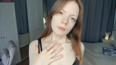Snapshot of cuty_petite chatting on May 28, 2026, 5:49 am Anne online show from May 28, 2026, 5:49 am