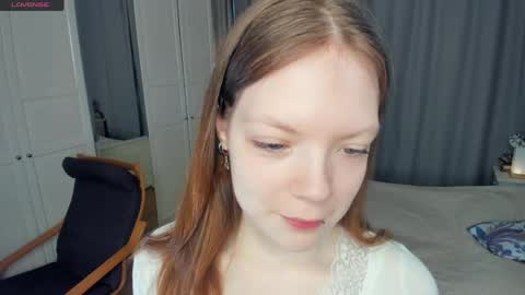 Snapshot of cuty_petite chatting on June 1, 2026, 5:31 am Anne online show from June 1, 2026, 5:31 am