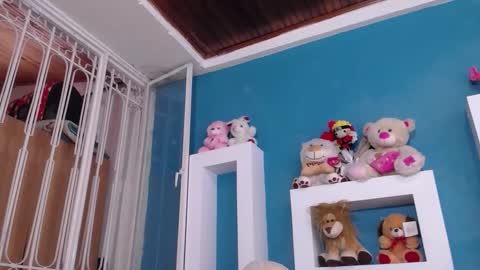 Snapshot of cuty_sexy_hotxx chatting on November 23, 2025, 11:43 am LIZETH online show from November 23, 2025, 11:43 am