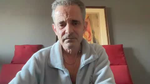 Snapshot of cwaddle chatting on April 24, 2026, 12:18 pm cwaddle online show from April 24, 2026, 12:18 pm