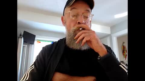 Snapshot of cxcdn chatting on February 2, 2025, 7:04 pm cxcdn online show from February 2, 2025, 7:04 pm