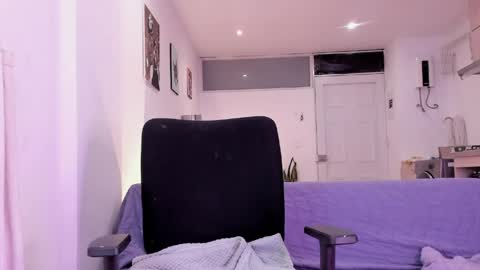 Cyan online show from May 30, 2026, 1:14 am