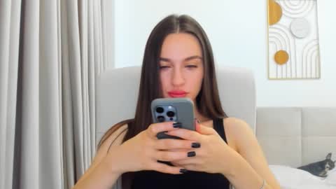 Snapshot of cyber_geisha chatting on September 21, 2025, 5:36 pm Eva online show from September 21, 2025, 5:36 pm