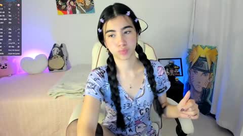 Snapshot of cyber_lizz chatting on December 15, 2024, 6:48 pm Liz online show from December 15, 2024, 6:48 pm