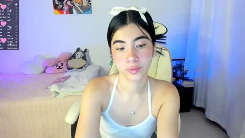 Snapshot of cyber_lizz chatting on January 25, 2025, 10:07 pm Liz online show from January 25, 2025, 10:07 pm