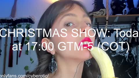Sophia - Independent model online show from December 25, 2024, 7:02 pm