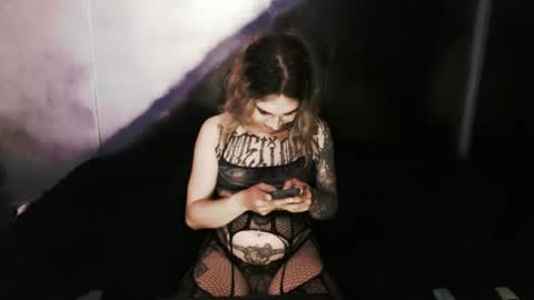 Snapshot of cybertrouble_ chatting on February 7, 2025, 2:19 am Nikki online show from February 7, 2025, 2:19 am