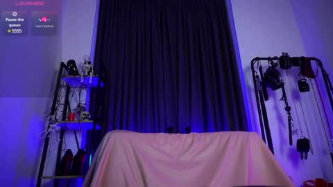 Lily Goddess online show from February 13, 2025, 2:12 am