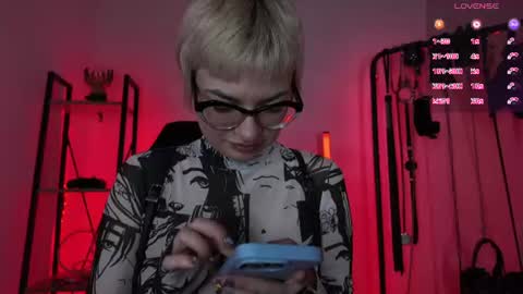 Snapshot of cyberxgoddess_ chatting on August 6, 2026, 8:05 am Lily Goddess online show from August 6, 2026, 8:05 am