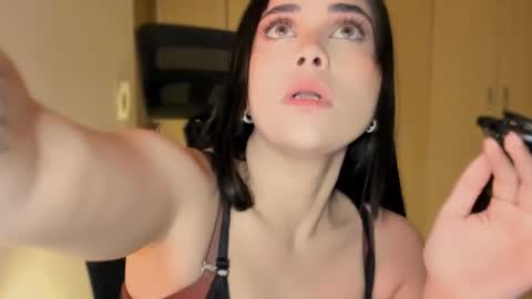 Snapshot of cyborgmuse chatting on September 29, 2025, 4:17 am cyborgmuse online show from September 29, 2025, 4:17 am