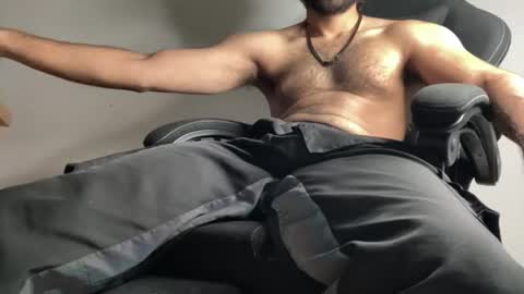 Cylus X online show from July 26, 2026, 7:59 am