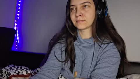 Snapshot of cyndee_winter chatting on December 22, 2024, 9:53 pm Cyndee Winter online show from December 22, 2024, 9:53 pm